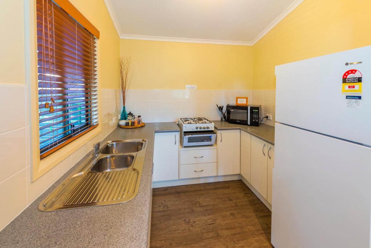 Safety Beach Bungalows Woolgoolga Buitenkant foto