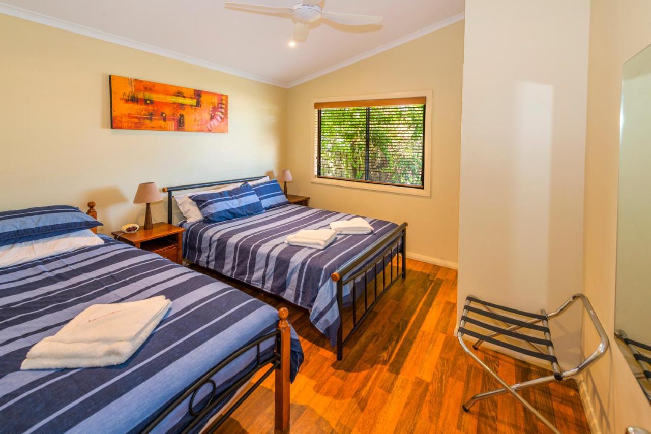 Safety Beach Bungalows Woolgoolga Buitenkant foto