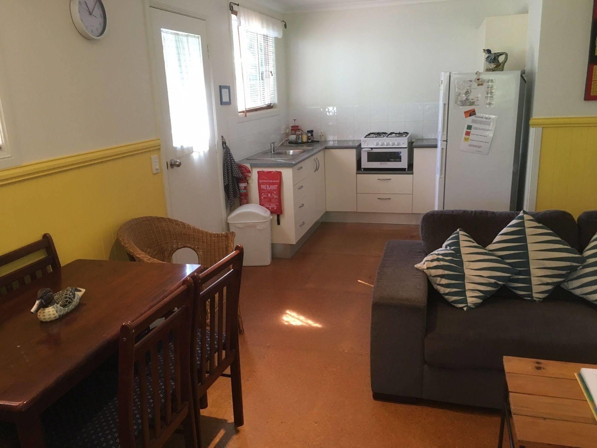 Safety Beach Bungalows Woolgoolga Buitenkant foto