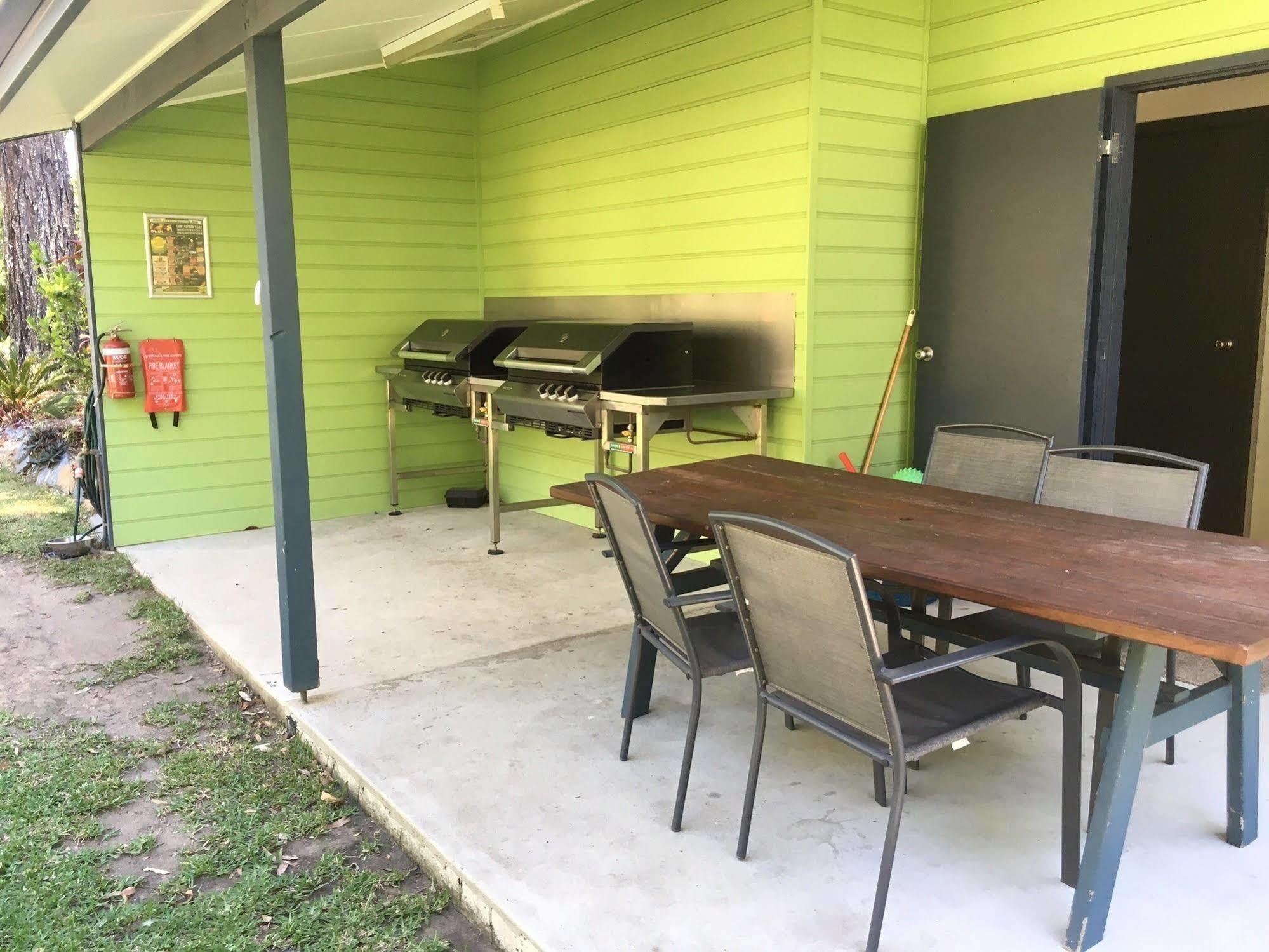 Safety Beach Bungalows Woolgoolga Buitenkant foto