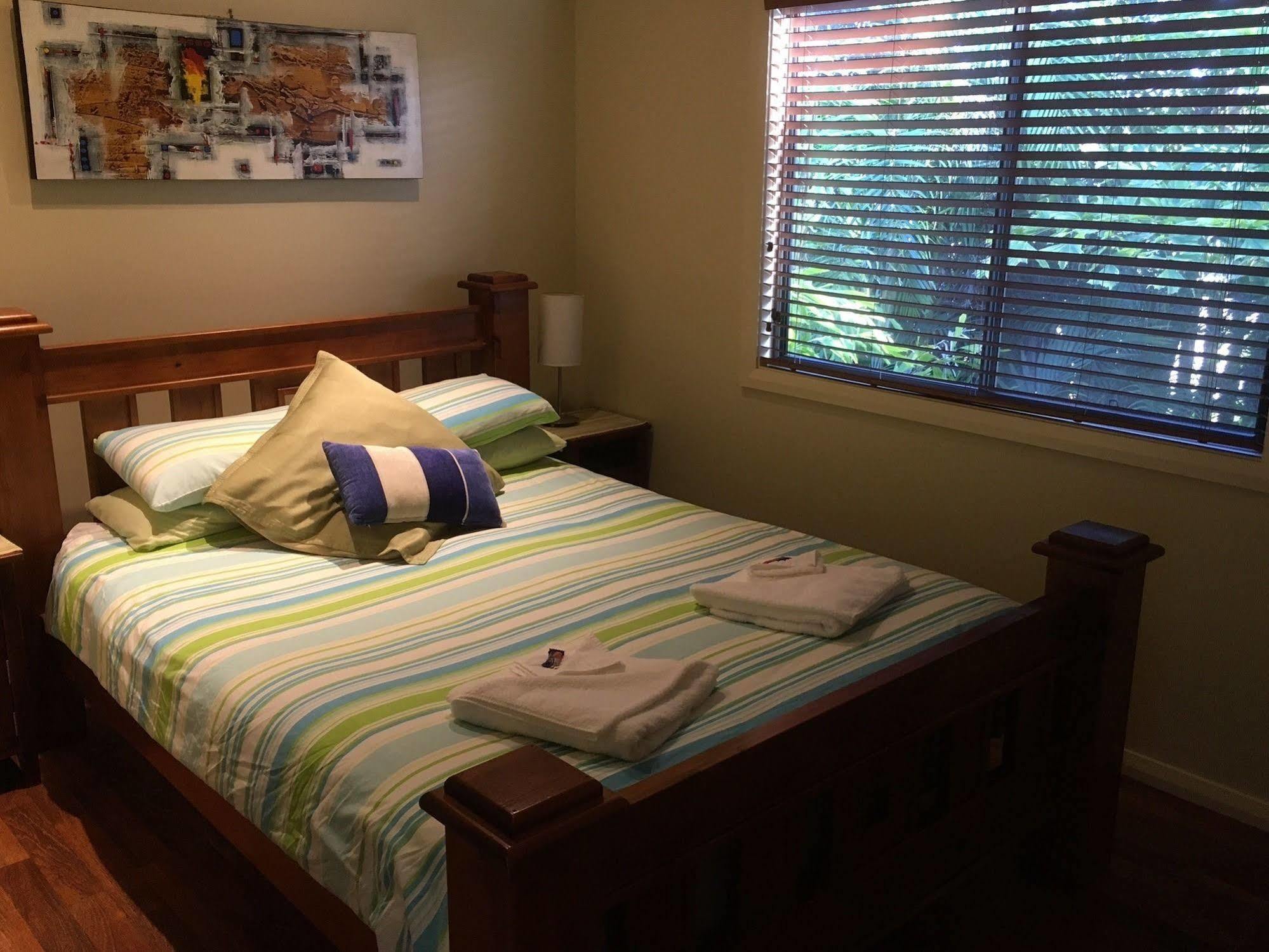 Safety Beach Bungalows Woolgoolga Buitenkant foto